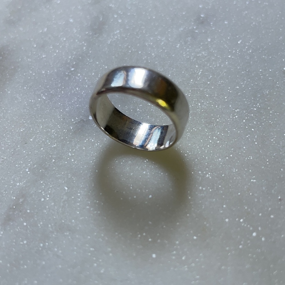 Vintage | Simple 925 Silver Band Ring - Picture 3 of 13